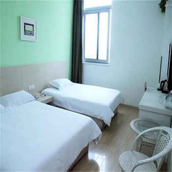 Motel 168 Shanghai Pudong Huinan Metro Station Tesco Zewnętrze zdjęcie